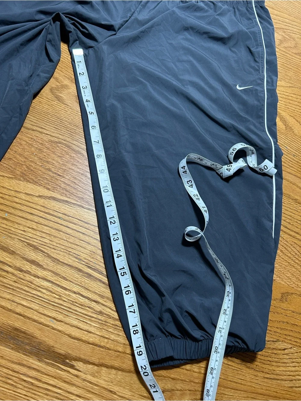 Women’s Nike the athletic dept Track Capris Grey with White Size XL